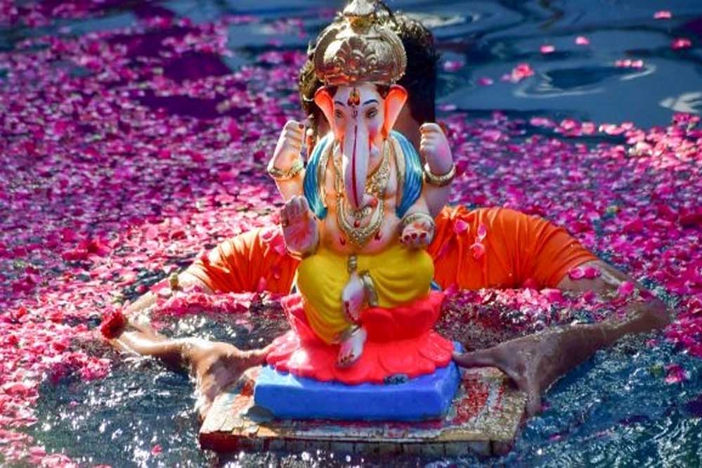 अनंत चतुर्दशी 2025: बप्पा को विदाई देने का शुभ मुहूर्त और विसर्जन समय