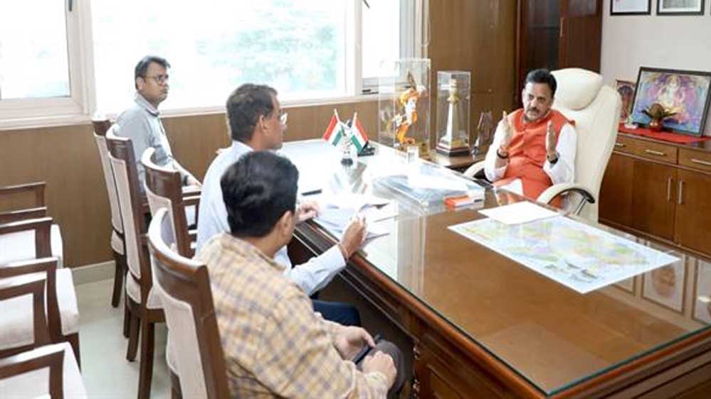 इंदौर में चूहे काटने की घटना में दोषियों पर होगी सख्त कार्रवाई : उप मुख्यमंत्री शुक्ल