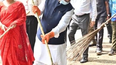 मुख्यमंत्री विष्णुदेव साय ने प्रधानमंत्री नरेंद्र मोदी के जन्मदिवस पर ‘स्वच्छता ही सेवा पखवाड़ा 2025’ का किया शुभारंभ मुख्यमंत्री विष्णुदेव साय ने प्रधानमंत्री नरेंद्र मोदी के जन्मदिवस पर ‘स्वच्छता ही सेवा पखवाड़ा 2025’ का किया शुभारंभ