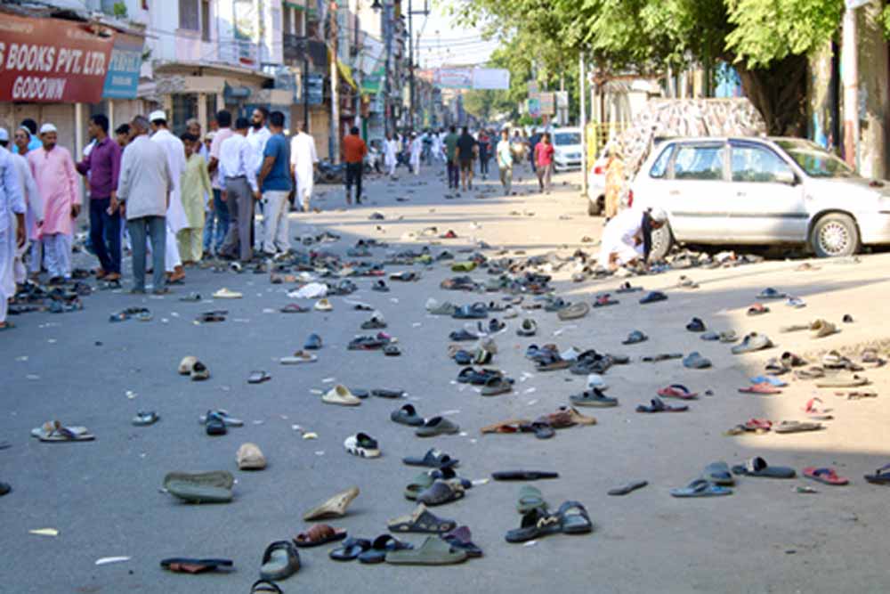 बरेली हंगामा: तौकीर रजा सहित 8 गिरफ्तार, पुलिस ने दर्ज की 10 एफआईआर!