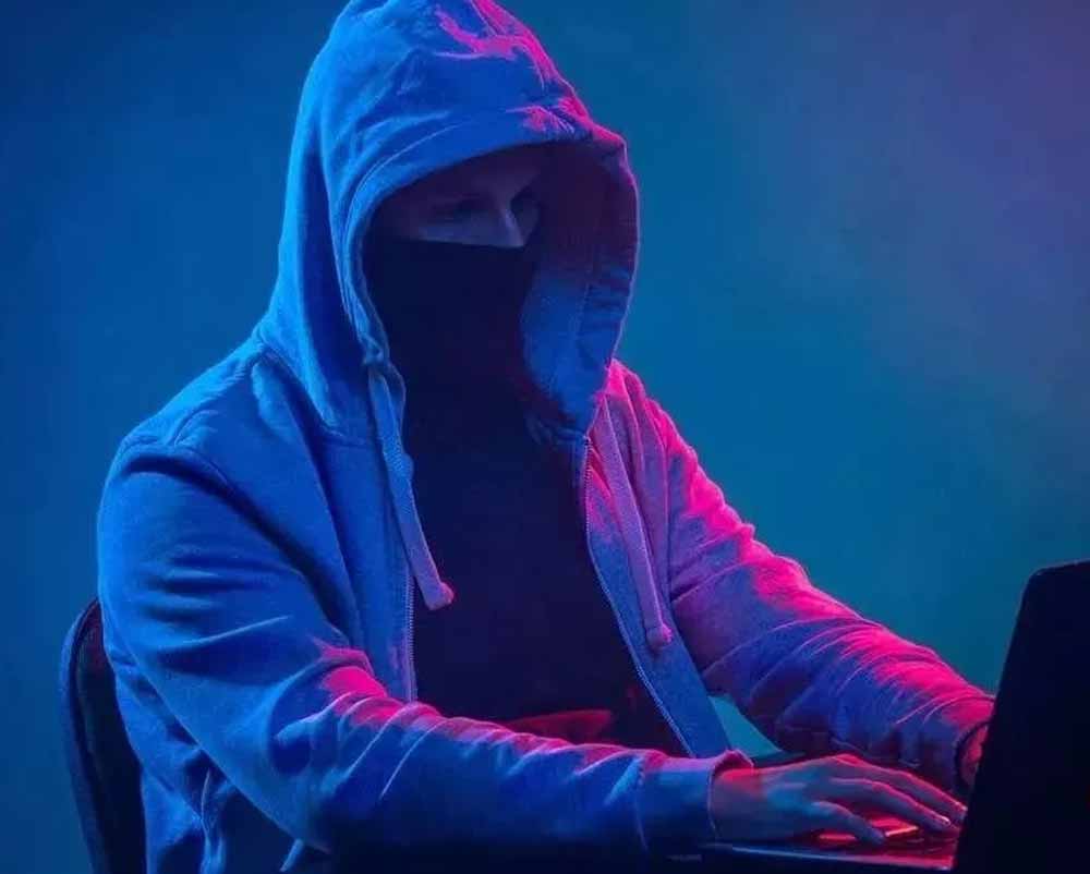 साइबर ठगों का शिकार बने डॉक्टर सहित 4 लोग, बैंक खातों से गायब हुए 3.56 लाख रुपये साइबर ठगों का शिकार बने डॉक्टर सहित 4 लोग, बैंक खातों से गायब हुए 3.56 लाख रुपये