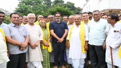 जेडीयू की दिग्गज महिला नेत्री जन सुराज में शामिल, पीके ने कराया भव्य स्वागत