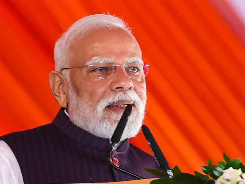 रिटायरमेंट की चिंता खत्म! मोदी सरकार दे रही 5000 रुपये तक मासिक पेंशन