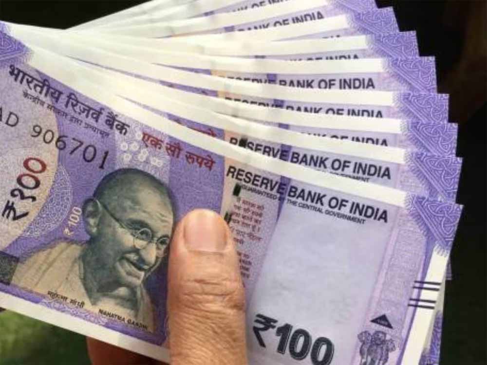 1 अक्टूबर से पेंशन स्कीम में बड़ा बदलाव, लाखों को होगा सीधा फायदा 1 अक्टूबर से पेंशन स्कीम में बड़ा बदलाव, लाखों को होगा सीधा फायदा