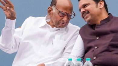 शरद पवार ने भाजपा विधायक के बयान पर फटकार, सीधे फडणवीस को किया फोन