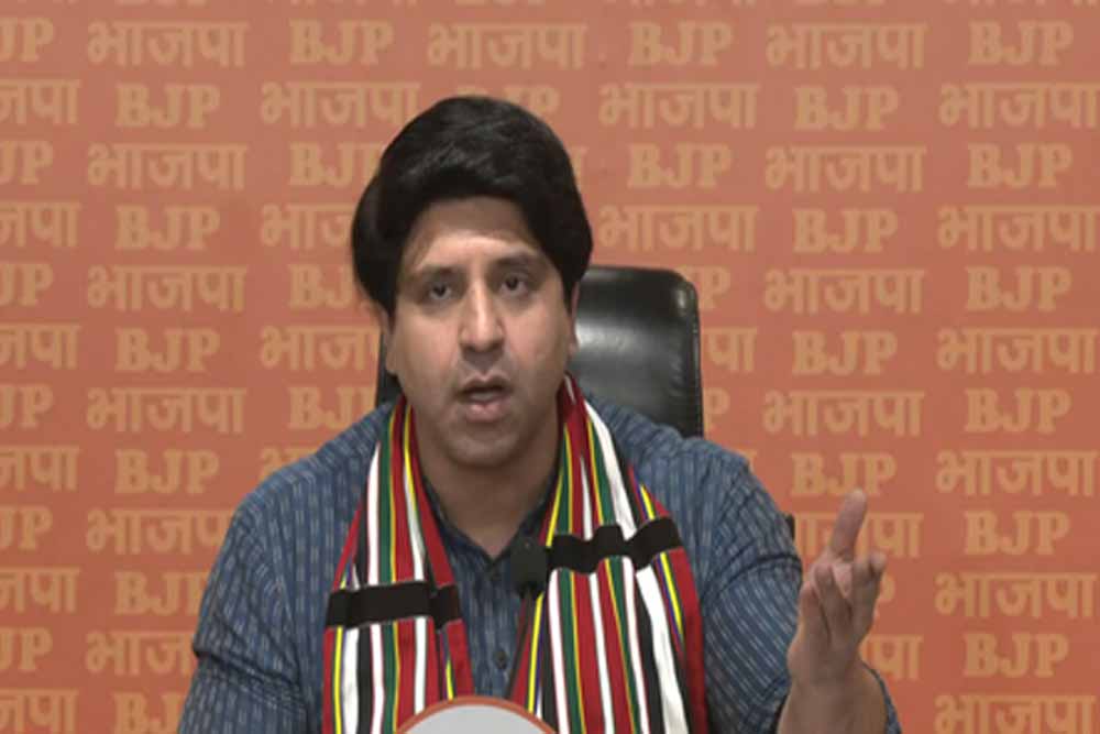 शहजाद पूनावाला का बड़ा आरोप: कांग्रेस परिवारवाद को संविधान से ऊपर रखती है!