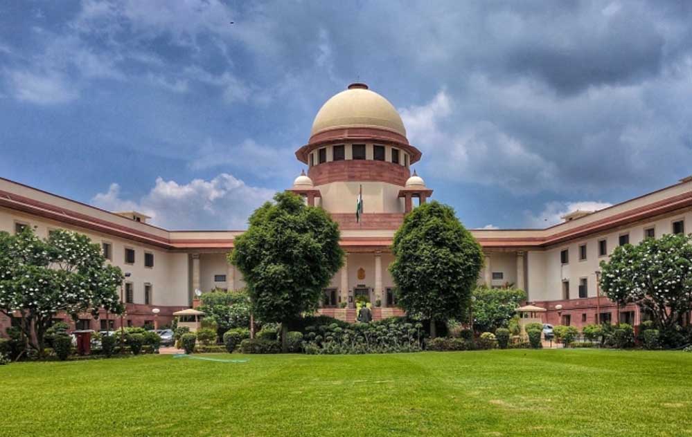 SC की सख्ती: धोखाधड़ी केस में बेल देने पर निचली अदालतों को फटकार, दो जज ट्रेनिंग पर भेजे गए SC की सख्ती: धोखाधड़ी केस में बेल देने पर निचली अदालतों को फटकार, दो जज ट्रेनिंग पर भेजे गए