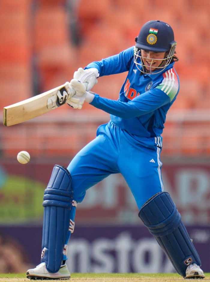 ICC महिला ODI रैंकिंग: इस भारतीय खिलाड़ी ने फिर बनाई शीर्षस्थ जगह ICC महिला ODI रैंकिंग: इस भारतीय खिलाड़ी ने फिर बनाई शीर्षस्थ जगह
