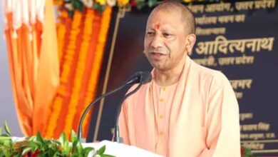 सीएम योगी का निर्देश: गंभीर बीमार बंदियों की समयपूर्व रिहाई के नियम होंगे सरल