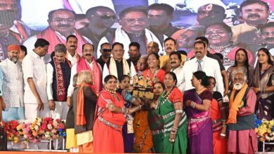 पंडवानी एक ऐसी विधा है, जिसके माध्यम से छत्तीसगढ़ को विश्व में मिली पहचान : मुख्यमंत्री साय पंडवानी एक ऐसी विधा है, जिसके माध्यम से छत्तीसगढ़ को विश्व में मिली पहचान : मुख्यमंत्री साय