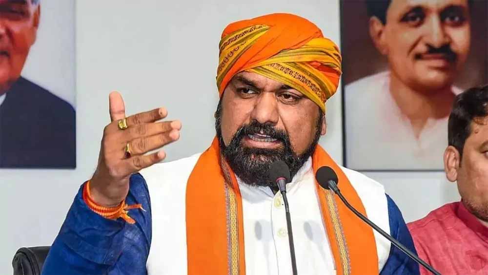 सम्राट चौधरी का वार: कांग्रेस-लालू गठजोड़ ने 55 साल तक बिहार को लूटा सम्राट चौधरी का वार: कांग्रेस-लालू गठजोड़ ने 55 साल तक बिहार को लूटा