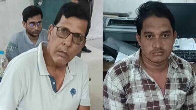 एसीबी की बड़ी कार्रवाई: एसडीएस कार्यालय में छापा, अमीन-पटवारी और कंप्यूटर ऑपरेटर रिश्वत लेते गिरफ्तार एसीबी की बड़ी कार्रवाई: एसडीएस कार्यालय में छापा, अमीन-पटवारी और कंप्यूटर ऑपरेटर रिश्वत लेते गिरफ्तार