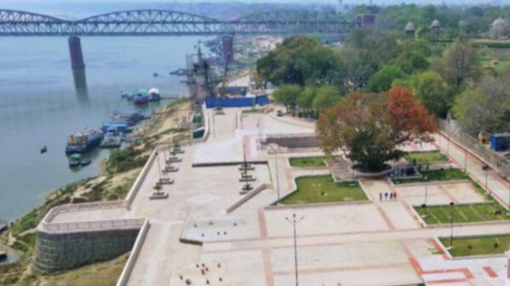 देव दीपावली से पहले काशी में शुरू होगी हेली सेवा, नमो घाट से आसमान से दिखेंगे भव्य घाट देव दीपावली से पहले काशी में शुरू होगी हेली सेवा, नमो घाट से आसमान से दिखेंगे भव्य घाट