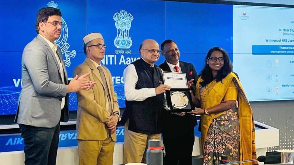 कुपोषण पर जीत की मिसाल: मोहला-मानपुर-अंबागढ़ को राष्ट्रीय सम्मान कुपोषण पर जीत की मिसाल: मोहला-मानपुर-अंबागढ़ को राष्ट्रीय सम्मान