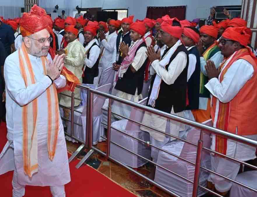 मुरिया दरबार में शामिल हुए केंद्रीय गृह मंत्री अमित शाह, मांझी-चालकी से किया सीधा संवाद,बस्तर को नक्सलवाद से मुक्त करने किया सहयोग का आह्वान