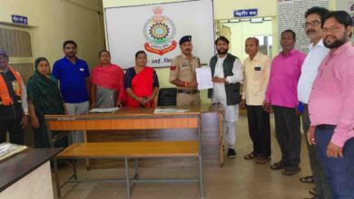 सतनाम पंथ के पूज्य संत गुरु बाबा घासीदास जी का अपमान अस्वीकार्य है – केशव महिपाल अध्यक्ष सतनामी समाज ग्राम डुंडेरा सतनाम पंथ के पूज्य संत गुरु बाबा घासीदास जी का अपमान अस्वीकार्य है – केशव महिपाल अध्यक्ष सतनामी समाज ग्राम डुंडेरा