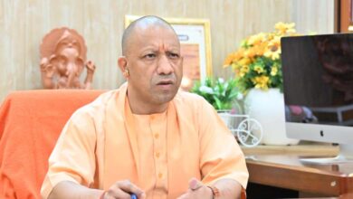 स्वदेशी हो दीपावली: मुख्यमंत्री योगी आदित्यनाथ स्वदेशी हो दीपावली: मुख्यमंत्री योगी आदित्यनाथ