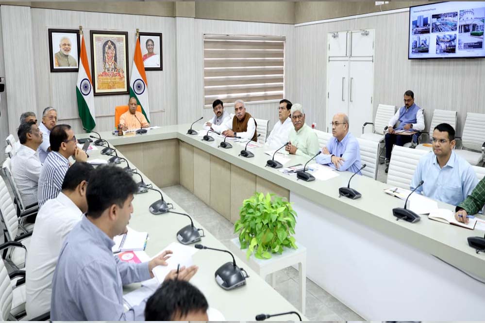 मुख्यमंत्री ने इन्वेस्ट यूपी के पुनर्गठन को दी मंजूरी, विशेषज्ञ सेल और सैटेलाइट ऑफिस स्थापित होंगे मुख्यमंत्री ने इन्वेस्ट यूपी के पुनर्गठन को दी मंजूरी, विशेषज्ञ सेल और सैटेलाइट ऑफिस स्थापित होंगे