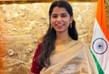 लोकगायिका मैथिली ठाकुर ने थामा बीजेपी का दामन, बिहार विधानसभा चुनाव में उतरने की अटकलें तेज