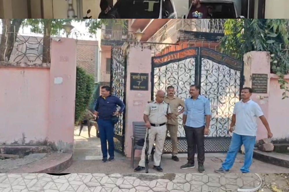 रिटायर्ड आबकारी अधिकारी धर्मेंद्र भदौरिया के 8 ठिकानों पर लोकायुक्त का छापा, 75 लाख कैश और डेढ़ किलो सोना बरामद