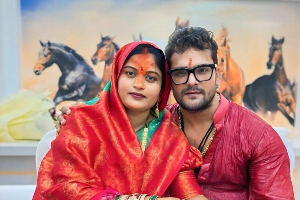 खेसारी यादव की भोजपुरी छवि पर राजनीति का असर, पत्नी RJD से छपरा में चुनाव लड़ेंगी खेसारी यादव की भोजपुरी छवि पर राजनीति का असर, पत्नी RJD से छपरा में चुनाव लड़ेंगी