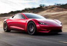 Tesla की 29 लाख कारें जांच के घेरे में, FSD सॉफ़्टवेयर फीचर पर उठे सवाल