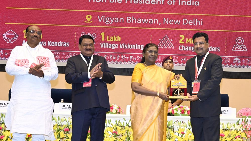 रायपुर : छत्तीसगढ़ ने एक बार फिर राष्ट्रीय पटल पर बनाई अपनी पहचान रायपुर : छत्तीसगढ़ ने एक बार फिर राष्ट्रीय पटल पर बनाई अपनी पहचान