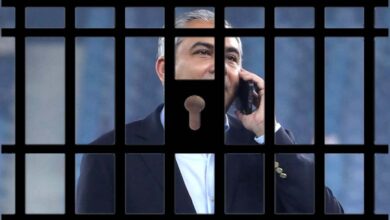 ट्रॉफी चोरी केस में फंसे नकवी, दुबई पुलिस में दर्ज होगा मामला; BCCI का 72 घंटे का अल्टीमेटम ट्रॉफी चोरी केस में फंसे नकवी, दुबई पुलिस में दर्ज होगा मामला; BCCI का 72 घंटे का अल्टीमेटम