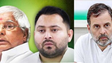 महागठबंधन में सीट बंटवारे को लेकर खींचतान, लालू-तेजस्वी दिल्ली पहुंचे, राहुल गांधी से मुलाकात तय महागठबंधन में सीट बंटवारे को लेकर खींचतान, लालू-तेजस्वी दिल्ली पहुंचे, राहुल गांधी से मुलाकात तय