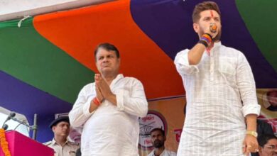 चिराग की पार्टी का उम्मीदवार, संपत्ति के मामले में सबको पीछे छोड़ दिया, पत्नी के पास छह गुना ज्यादा दौलत चिराग की पार्टी का उम्मीदवार, संपत्ति के मामले में सबको पीछे छोड़ दिया, पत्नी के पास छह गुना ज्यादा दौलत