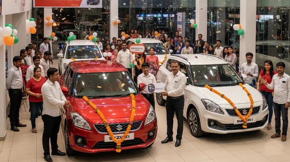 जीएसटी 2.0 के बाद गाड़ियों की बिक्री दोगुनी, Maruti Suzuki ने 4.5 लाख कारें बेचकर तोड़ा रिकॉर्ड