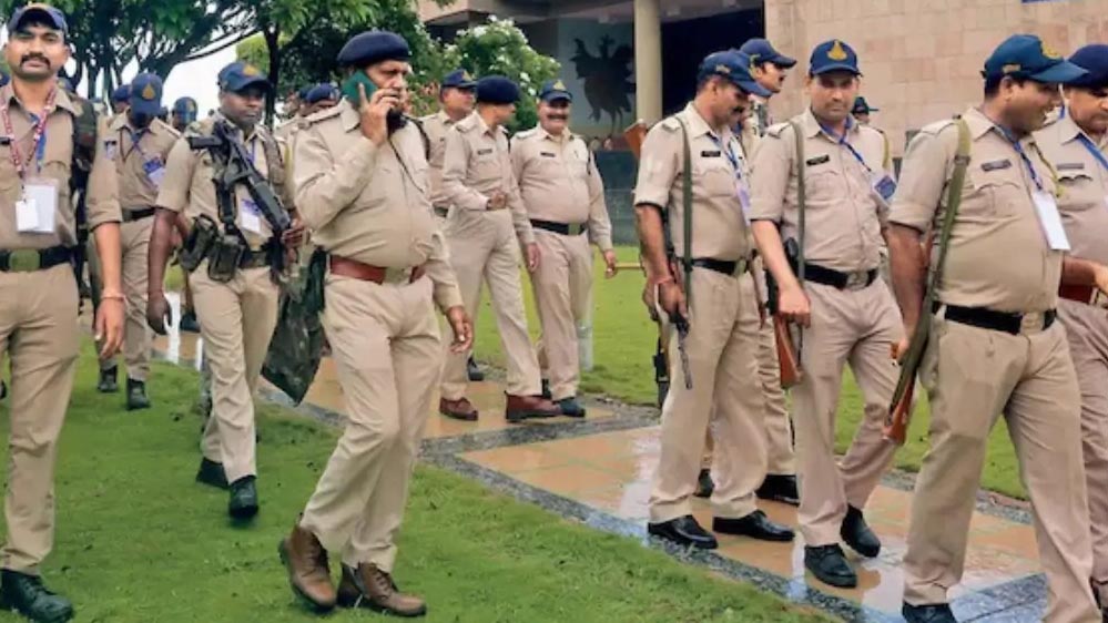 मध्य प्रदेश में 873 लोगों पर एक पुलिसकर्मी, सरकार का लक्ष्य—तीन साल में 22 हजार नई भर्तियां