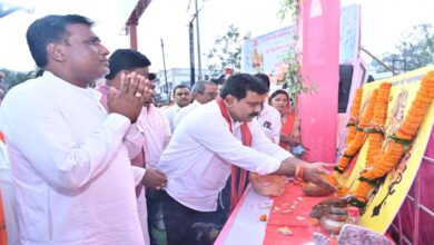 रायपुर : डड़सेना कलार समाज सशक्त रूप से संगठित होकर एक नई दिशा में आगे बढ़ रहा- उपमुख्यमंत्री विजय शर्मा रायपुर : डड़सेना कलार समाज सशक्त रूप से संगठित होकर एक नई दिशा में आगे बढ़ रहा- उपमुख्यमंत्री विजय शर्मा