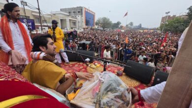 छतरपुर में महाशिवरात्रि पर 300 जोड़ों का सामूहिक विवाह, धीरेंद्र शास्त्री ने की घोषणा छतरपुर में महाशिवरात्रि पर 300 जोड़ों का सामूहिक विवाह, धीरेंद्र शास्त्री ने की घोषणा