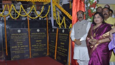 रायपुर : उप मुख्यमंत्री अरुण साव ने लोरमी के भव्य मानस मंच के जीर्णोद्धार कार्य का किया लोकार्पण रायपुर : उप मुख्यमंत्री अरुण साव ने लोरमी के भव्य मानस मंच के जीर्णोद्धार कार्य का किया लोकार्पण