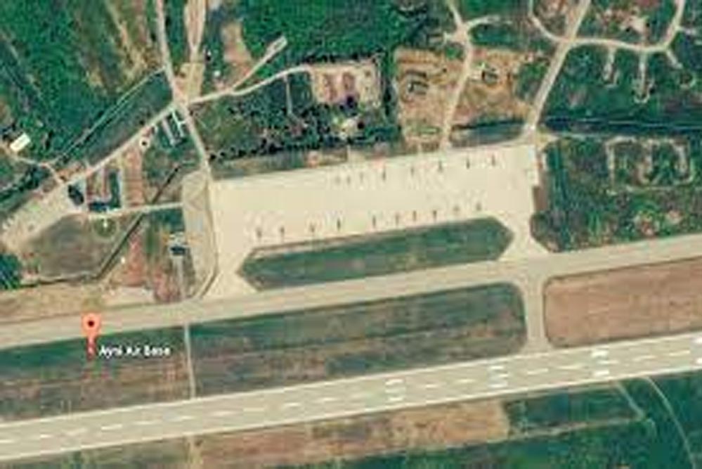 20 साल बाद बंद हुआ भारत का एयरबेस: क्या रूस-चीन की साजिश थी? 20 साल बाद बंद हुआ भारत का एयरबेस: क्या रूस-चीन की साजिश थी?