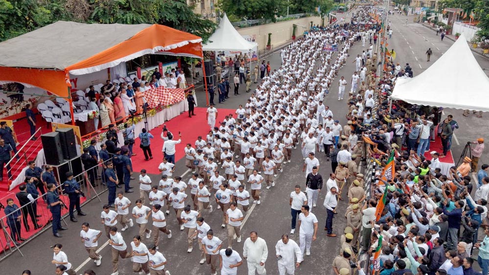 राष्ट्र की अखंडता के साथ कोई खिलवाड़ स्वीकार्य नहींः मुख्यमंत्री योगी आदित्यनाथ राष्ट्र की अखंडता के साथ कोई खिलवाड़ स्वीकार्य नहींः मुख्यमंत्री योगी आदित्यनाथ