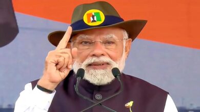 PM बोले: हमने मुलायम-प्रणब का किया सम्मान, कांग्रेस आंबेडकर का भी करती रही अपमान PM बोले: हमने मुलायम-प्रणब का किया सम्मान, कांग्रेस आंबेडकर का भी करती रही अपमान