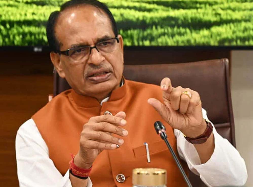 शिवराज सिंह चौहान का हमला: बिहार में कुर्सी के लिए किडनी देने वाली बेटी तक का किया तिरस्कार