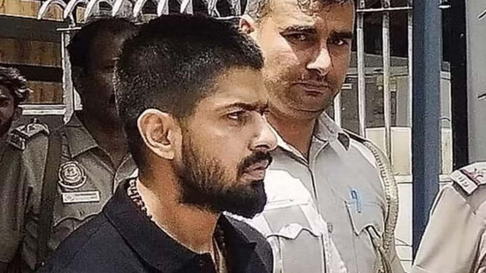 कनाडा में तीन जगहों पर फायरिंग, लॉरेंस बिश्नोई गैंग ने मानी जिम्मेदारी