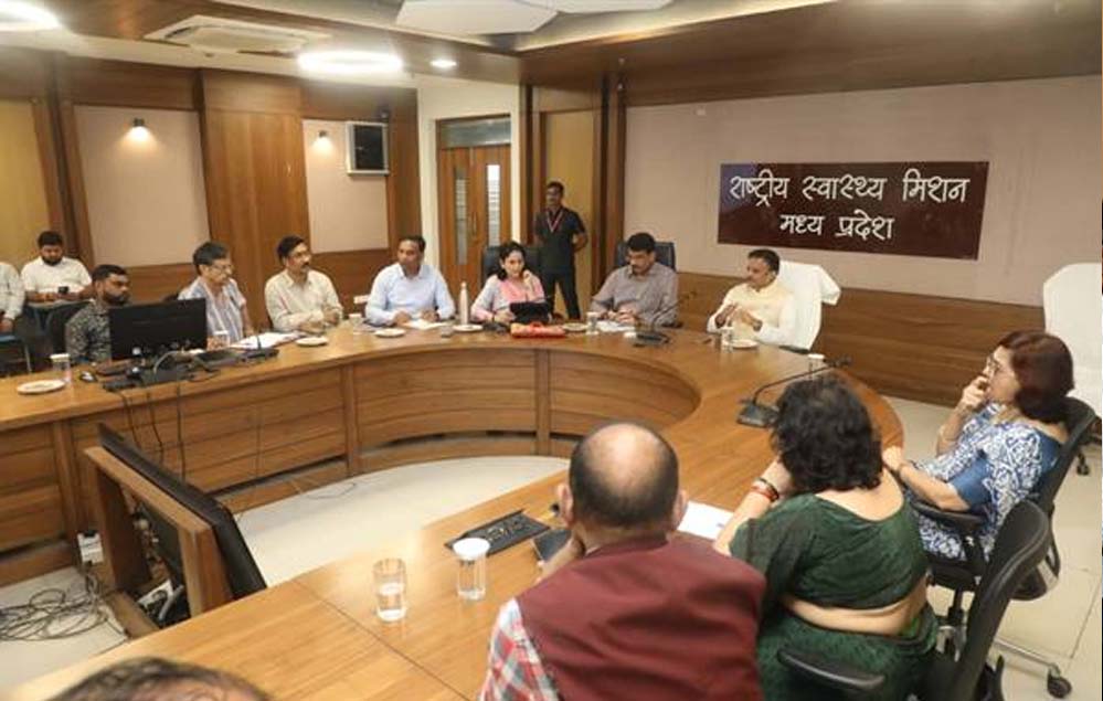 स्थितियों के सुधार के लिये किये जा रहे प्रयासों में सभी संगठन सरकार के साथ स्थितियों के सुधार के लिये किये जा रहे प्रयासों में सभी संगठन सरकार के साथ