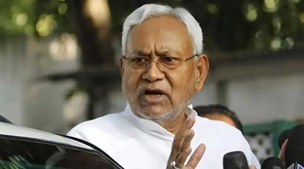 नीतीश का बड़ा दांव: 21 लाख जीविका दीदियों को 2100 करोड़ की सौगात