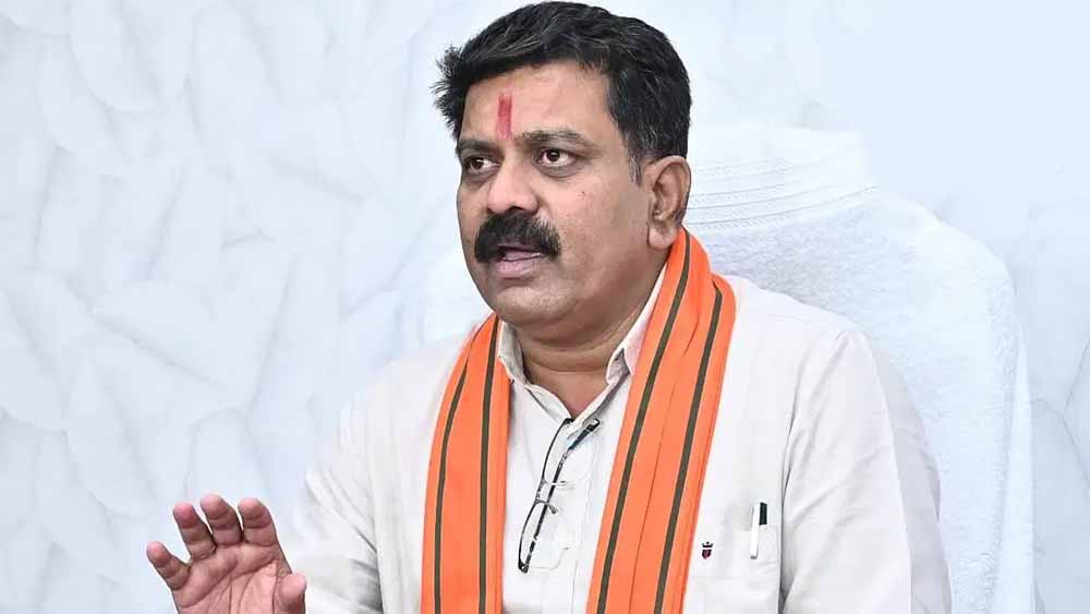 गृहमंत्री विजय शर्मा का बड़ा बयान – पीएम मोदी दिलाएंगे लाखों परिवारों को घर, कांग्रेस पर साधा तंज ‘इटली से चलने वाली पार्टी’ गृहमंत्री विजय शर्मा का बड़ा बयान – पीएम मोदी दिलाएंगे लाखों परिवारों को घर, कांग्रेस पर साधा तंज ‘इटली से चलने वाली पार्टी’