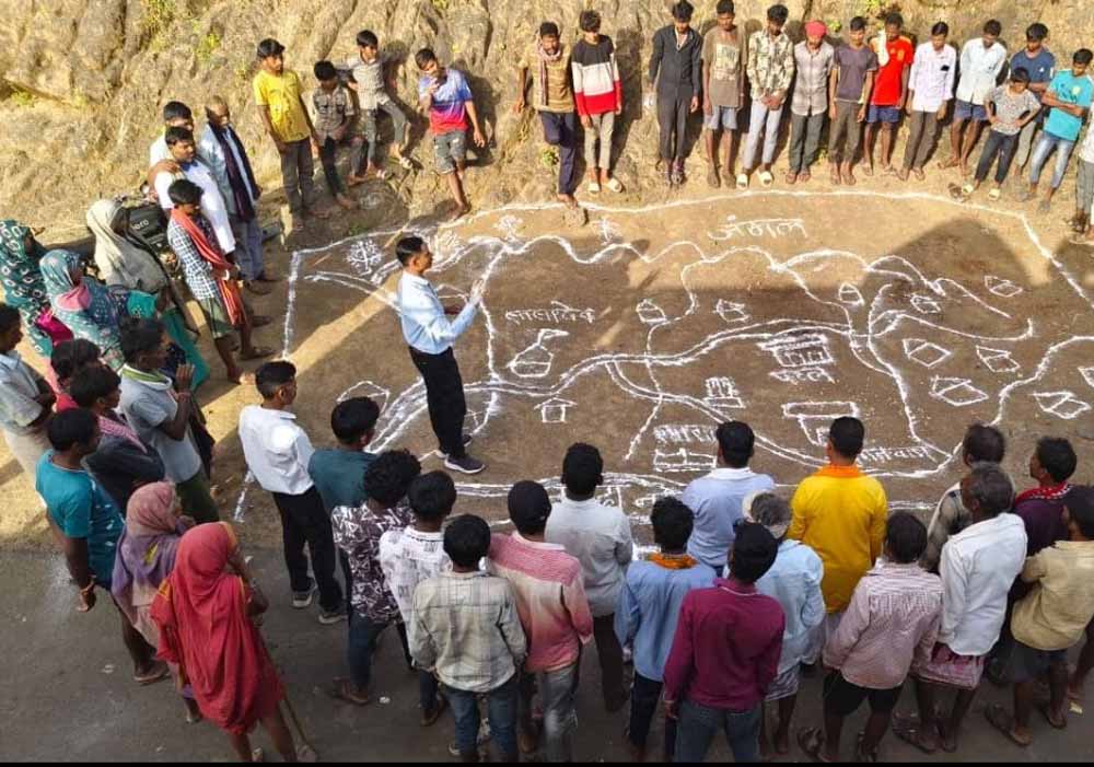 MP में बड़ा फैसला: धर्म बदलने वालों को नहीं मिलेगा सरकारी योजनाओं का लाभ MP में बड़ा फैसला: धर्म बदलने वालों को नहीं मिलेगा सरकारी योजनाओं का लाभ