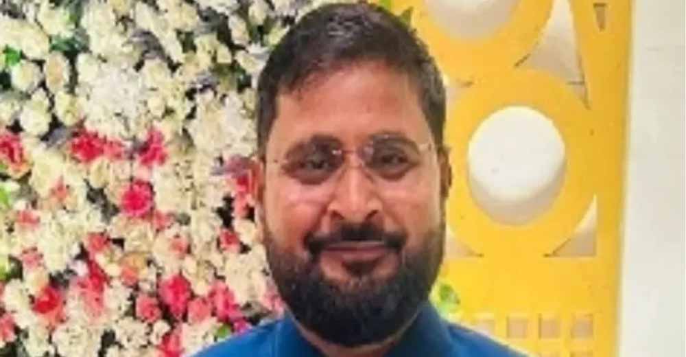 अधिवक्ता अनूप शुक्ला की जेलवाली दीपावली: छूटते ही फिर हुई गिरफ्तारी! अधिवक्ता अनूप शुक्ला की जेलवाली दीपावली: छूटते ही फिर हुई गिरफ्तारी!