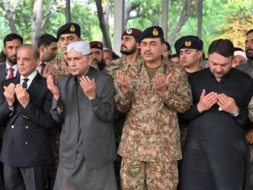 भारत को दो तरफा घेरने वाला पाकिस्तान अब खुद घिरा! 8000 KM सीमा पर बढ़ा जंग का डर