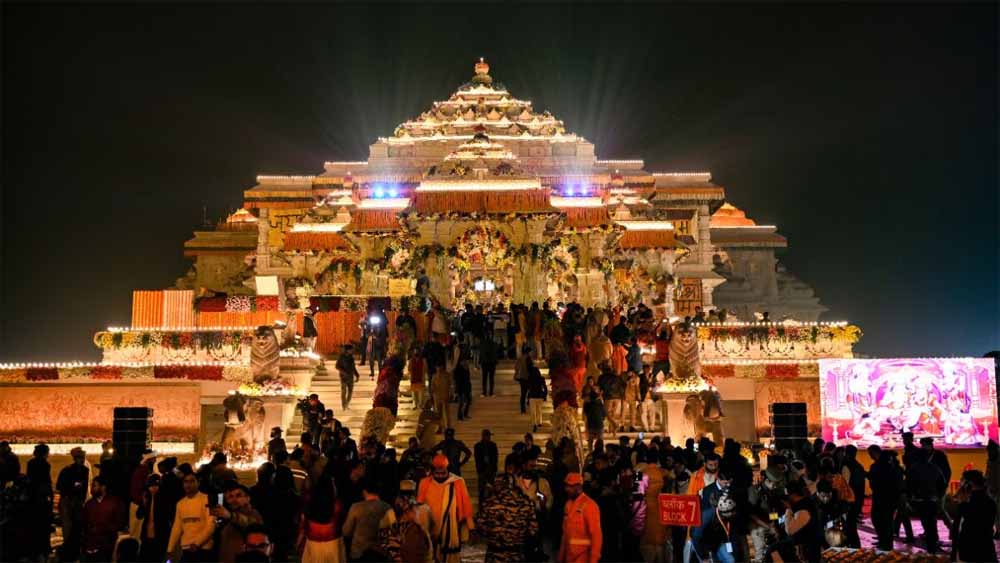 अयोध्या में महाकुंभ का आयोजन: 20,000 राम भक्त करेंगे भव्य कलश यात्रा, 8 राज्यों के सीएम होंगे शामिल अयोध्या में महाकुंभ का आयोजन: 20,000 राम भक्त करेंगे भव्य कलश यात्रा, 8 राज्यों के सीएम होंगे शामिल