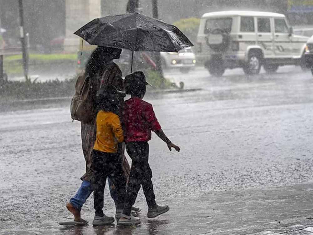 नई वेस्टर्न डिस्टर्बेंस यूपी पहुंची, बारिश के साथ मौसम का मिजाज बदलेगा; बाकी राज्यों की भी खबर