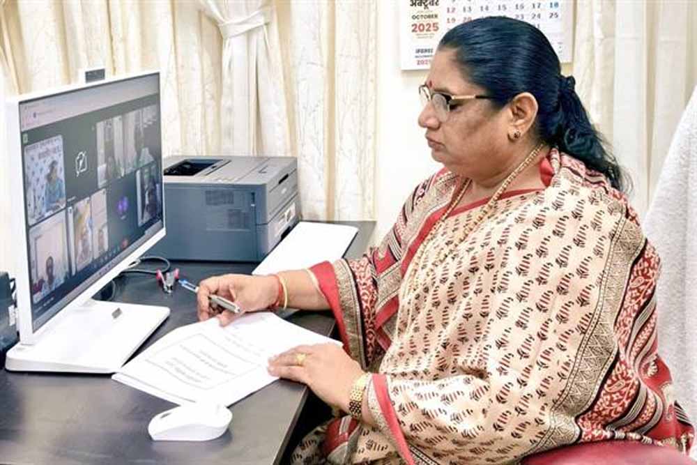 भावांतर योजना से किसानों को मिले अधिकतम लाभ, पंजीयन केंद्र बढ़ाएं, प्रचार तेज़ करें : मंत्री सुश्री भूरिया भावांतर योजना से किसानों को मिले अधिकतम लाभ, पंजीयन केंद्र बढ़ाएं, प्रचार तेज़ करें : मंत्री सुश्री भूरिया