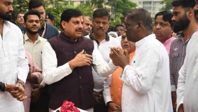 मुख्यमंत्री डॉ. यादव ने पूर्व मंत्री डॉ. चौधरी की माताजी श्रीमती सुमित्रा देवी के निधन पर शोक व्यक्त किया मुख्यमंत्री डॉ. यादव ने पूर्व मंत्री डॉ. चौधरी की माताजी श्रीमती सुमित्रा देवी के निधन पर शोक व्यक्त किया